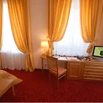 Hotel Brauerei-gasthof-hotel Laupheimer 3*
