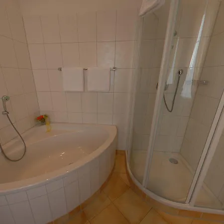 Brauereigasthof Laupheimer 3*
