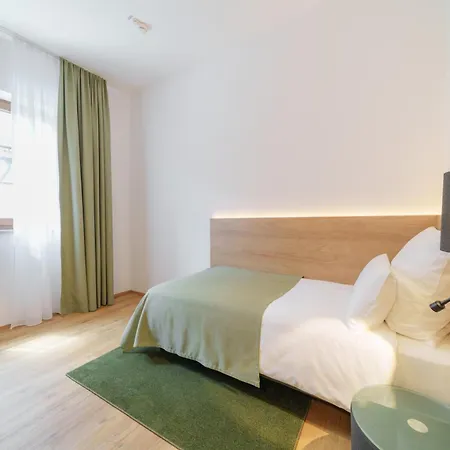 Brauereigasthof Laupheimer 3*